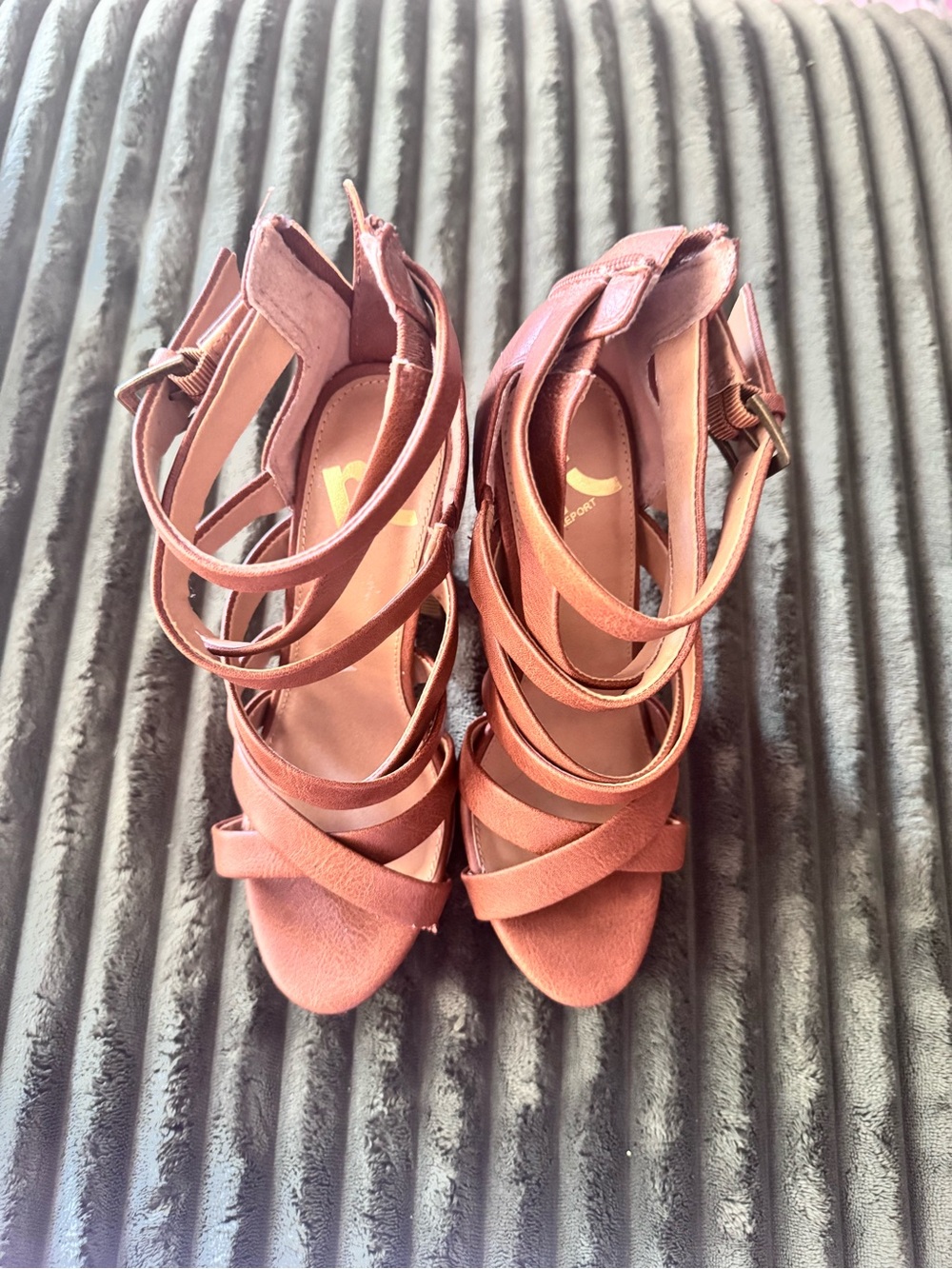 Report Strappy Heels